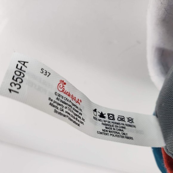 Chick-fil-a Grilled Chikin Gits A+ Cow Plush School Stuffed Animal 2019 - Picture 6 of 6